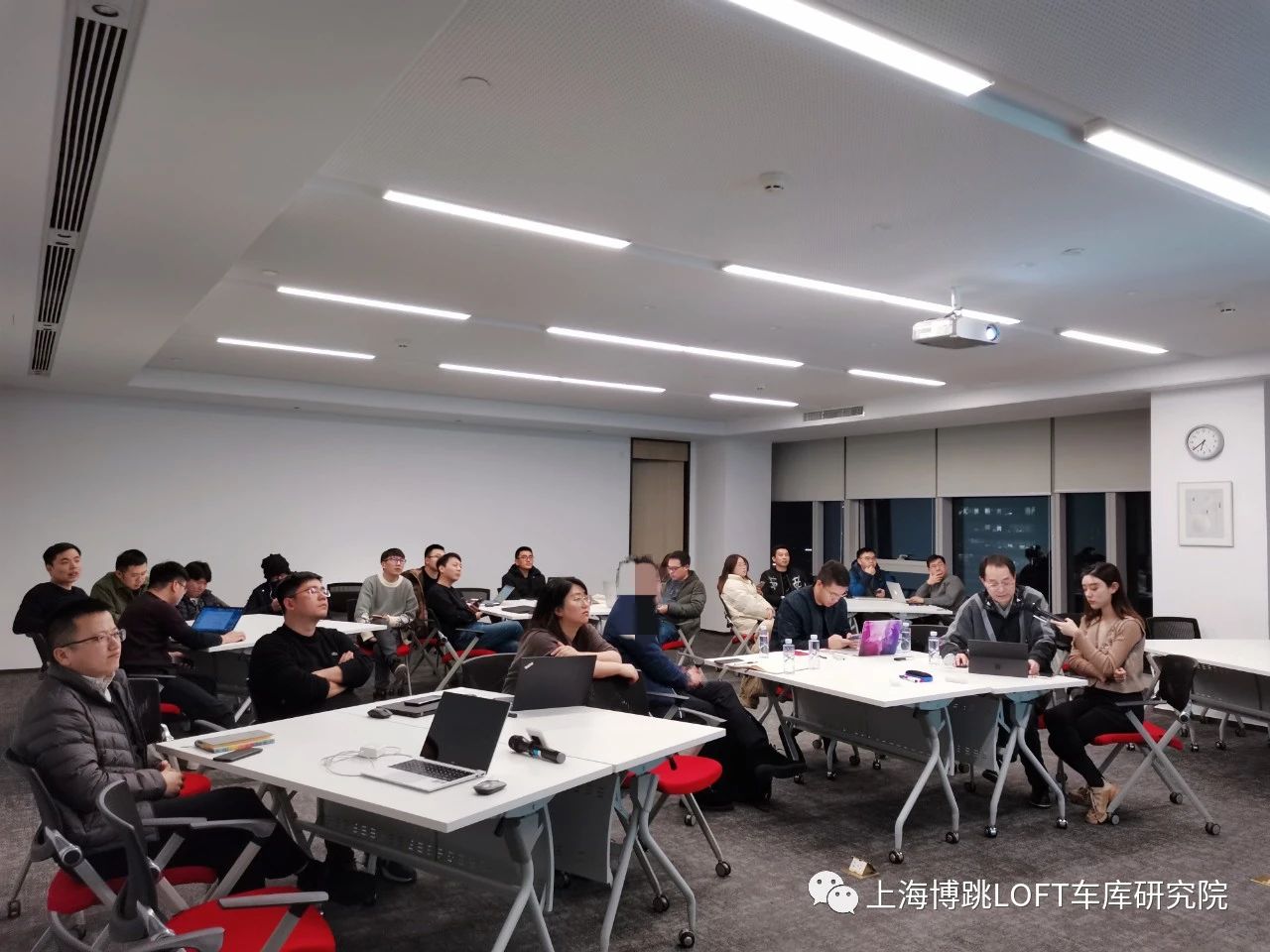 白城杭州LOFT车库专题会